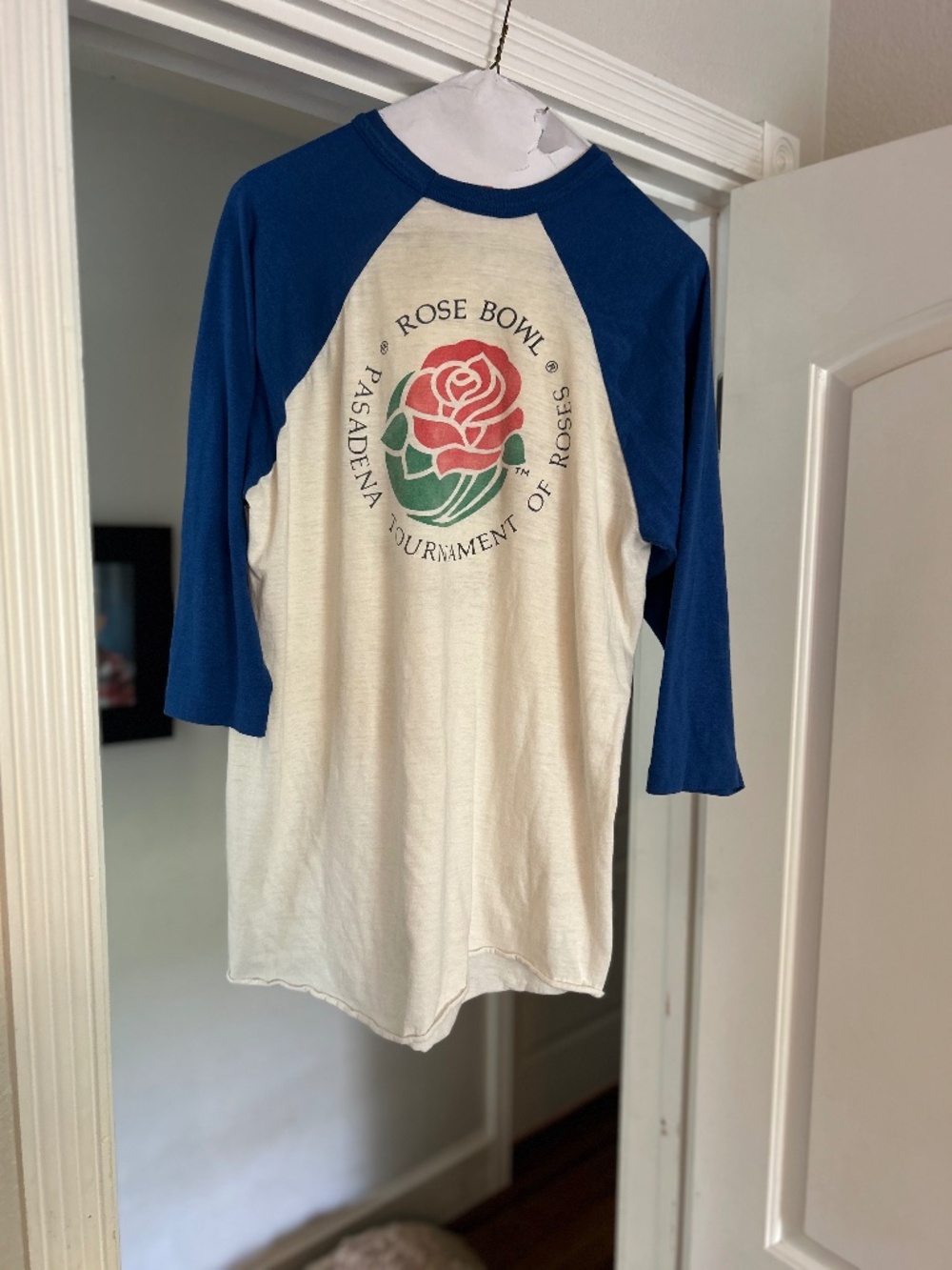 Vtg 70s Mens Medium Pasadena Tournament of Roses 3/4 Sleeve Raglan T-Shirt USA